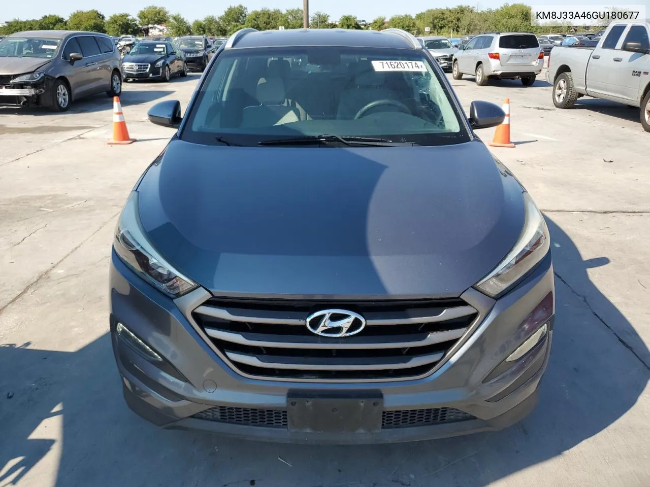 2016 Hyundai Tucson Limited VIN: KM8J33A46GU180677 Lot: 71620174