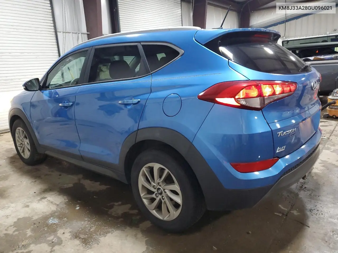 KM8J33A28GU096021 2016 Hyundai Tucson Limited