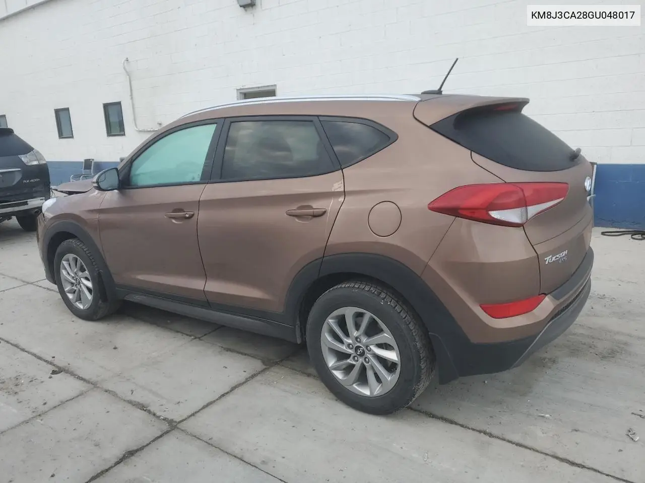 KM8J3CA28GU048017 2016 Hyundai Tucson Limited