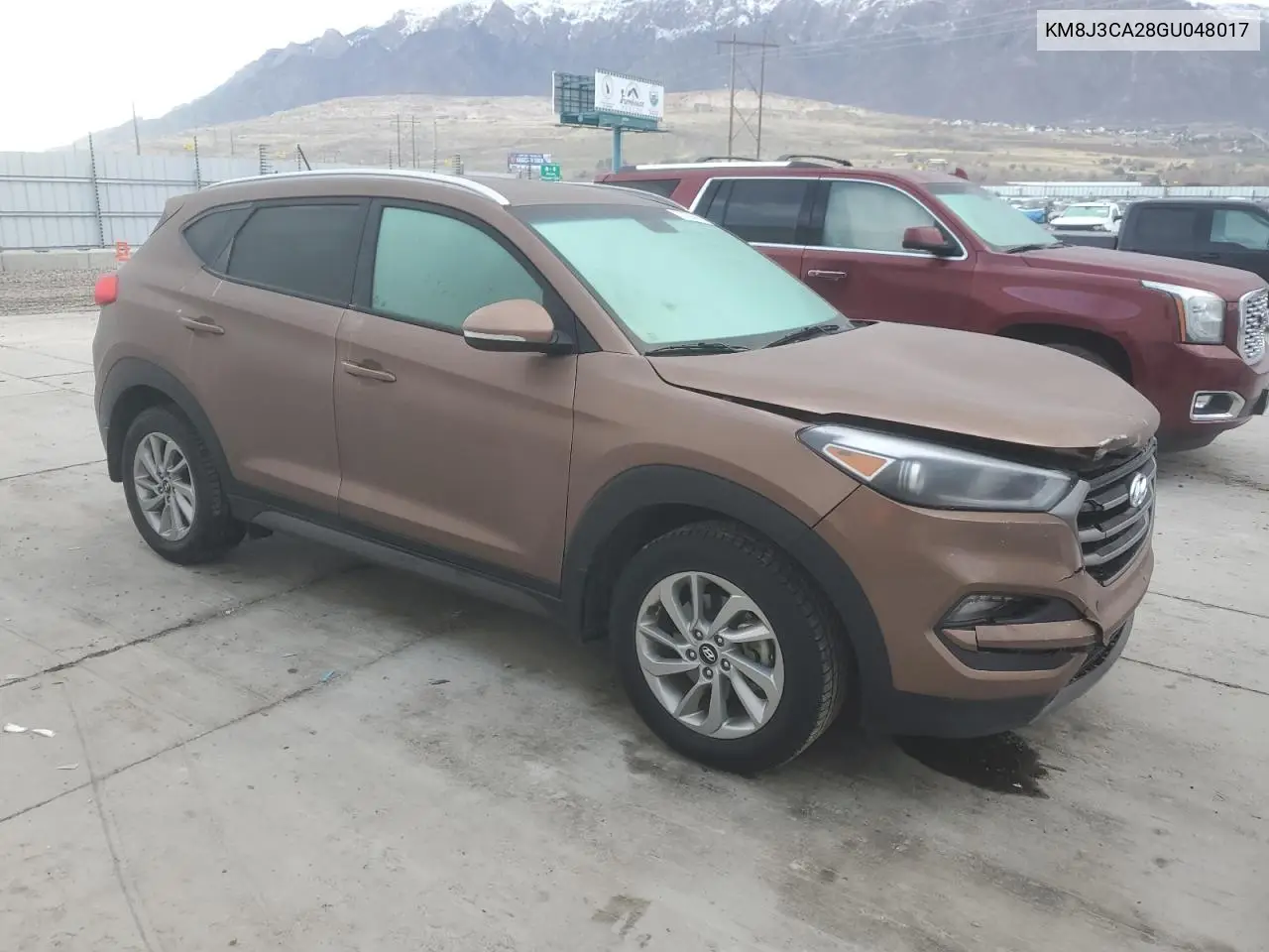 KM8J3CA28GU048017 2016 Hyundai Tucson Limited