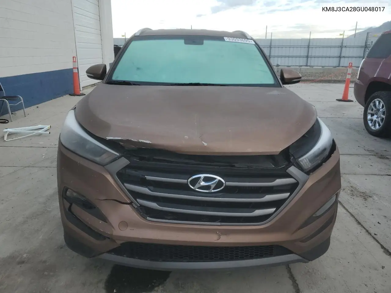 KM8J3CA28GU048017 2016 Hyundai Tucson Limited