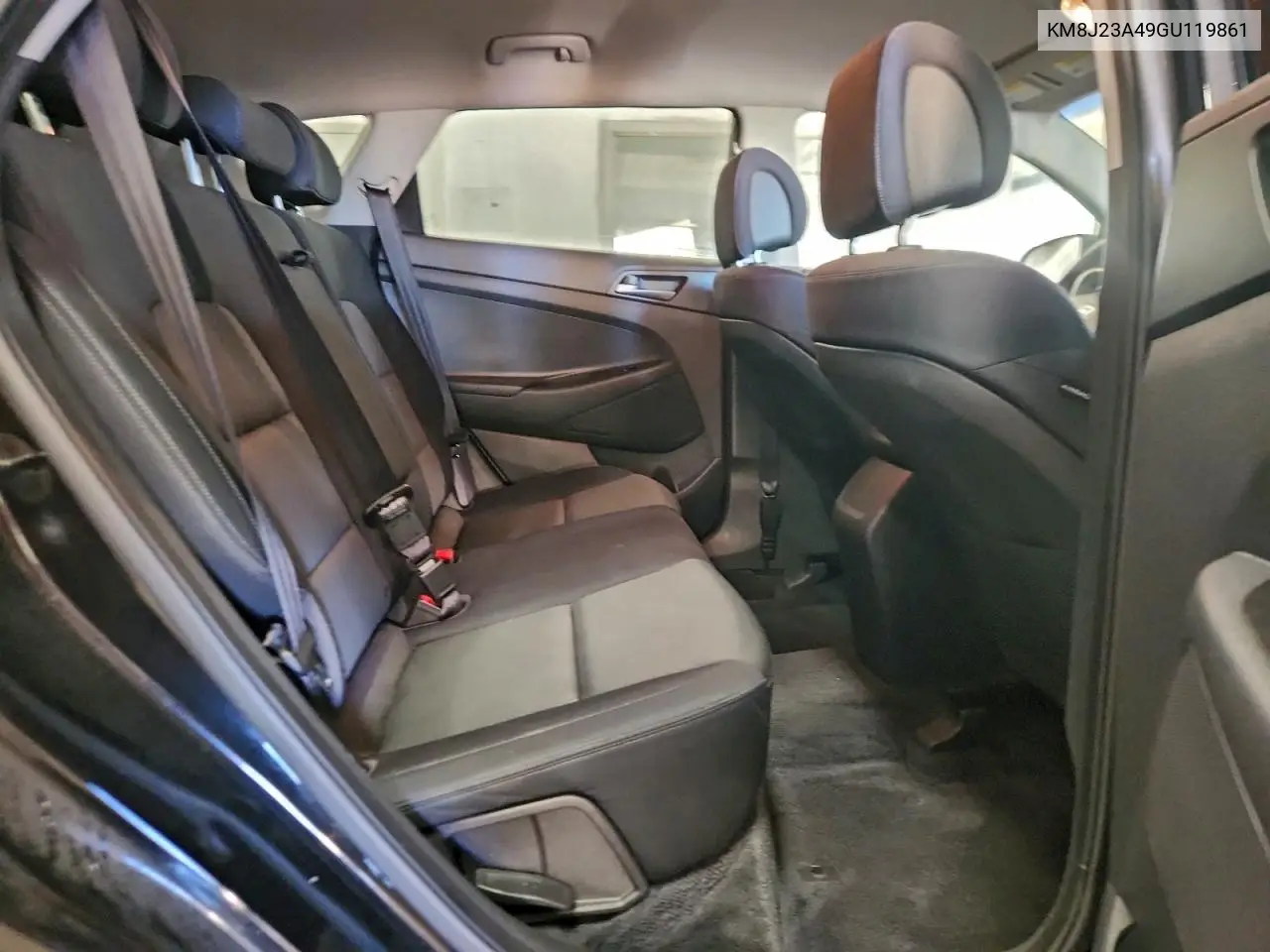 KM8J23A49GU119861 2016 Hyundai Tucson Se