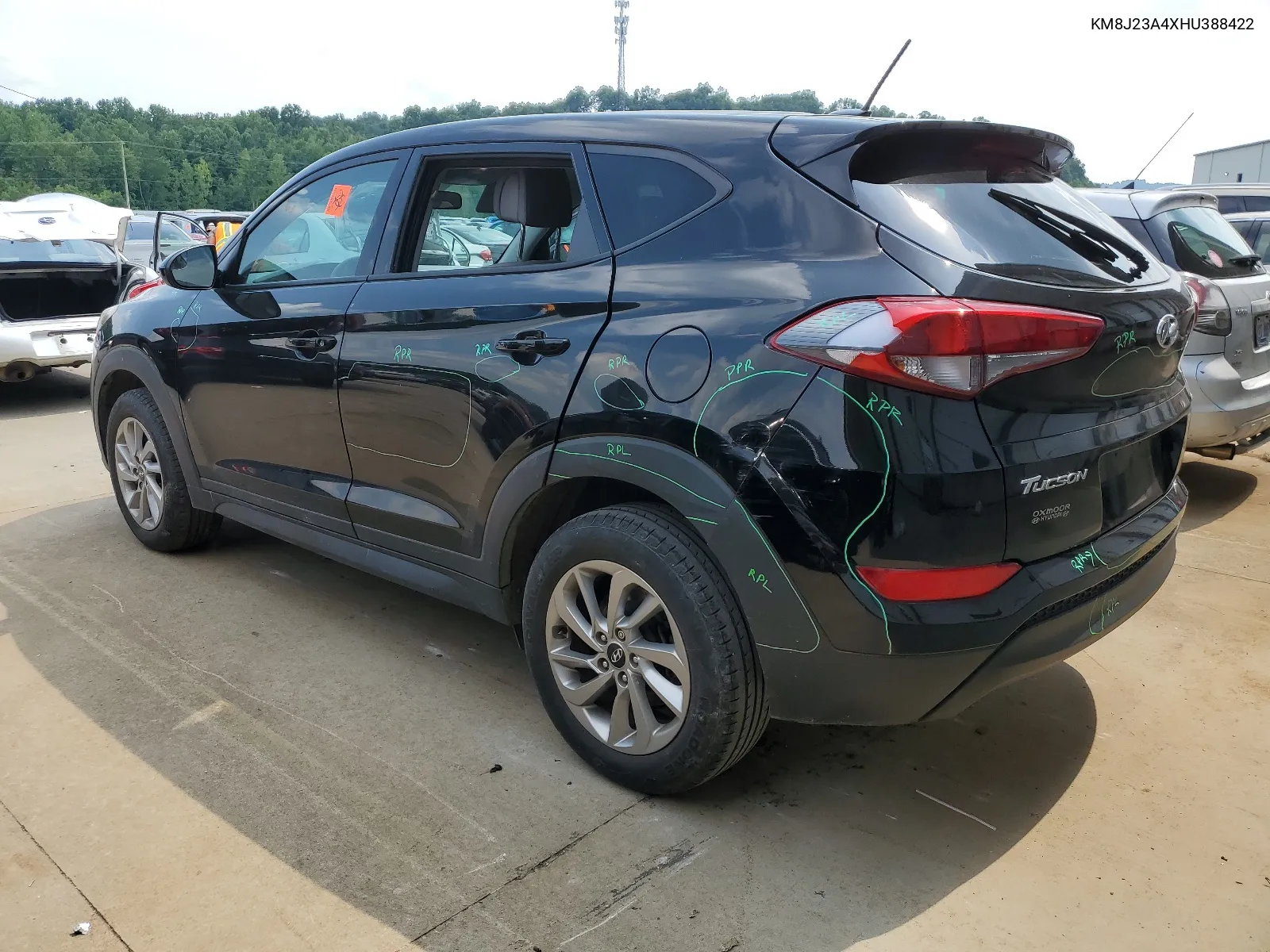 KM8J23A4XHU388422 2017 Hyundai Tucson Se