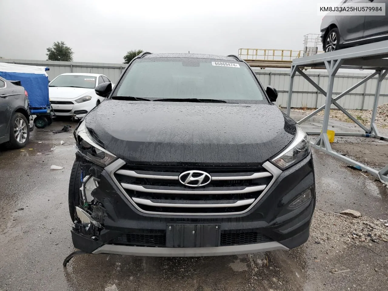 KM8J33A25HU579984 2017 Hyundai Tucson Limited