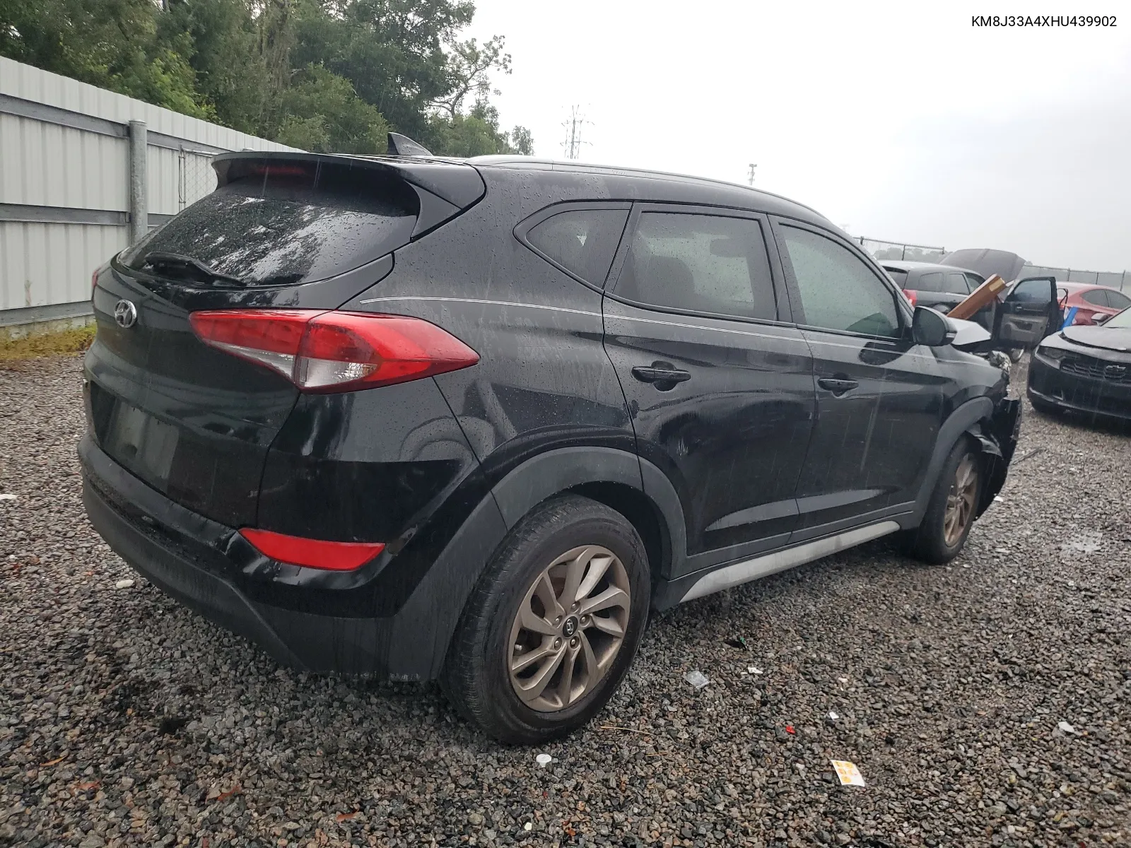 KM8J33A4XHU439902 2017 Hyundai Tucson Limited