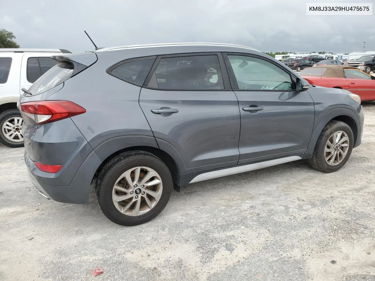 KM8J33A29HU475675 2017 Hyundai Tucson Limited