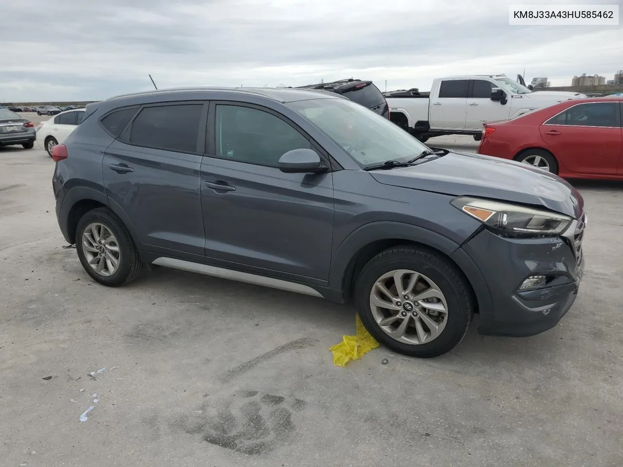 KM8J33A43HU585462 2017 Hyundai Tucson Limited