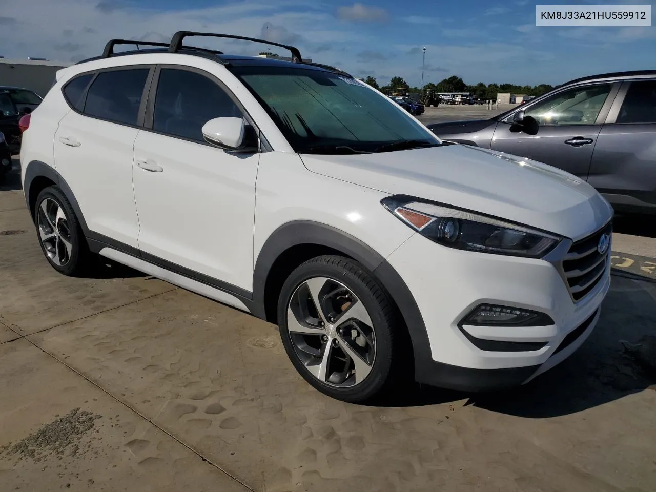 KM8J33A21HU559912 2017 Hyundai Tucson Limited