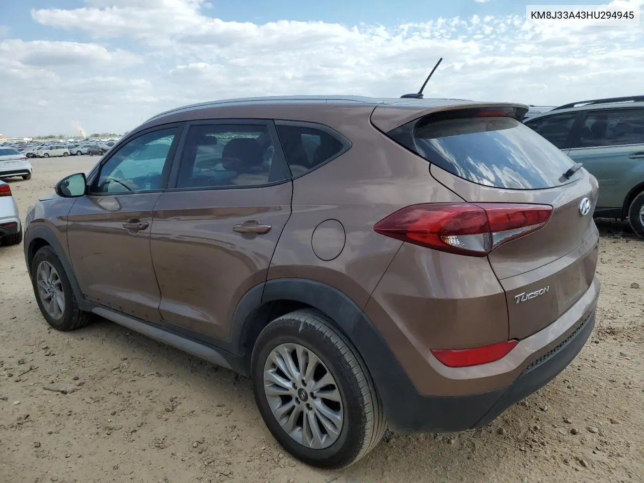 KM8J33A43HU294945 2017 Hyundai Tucson Limited