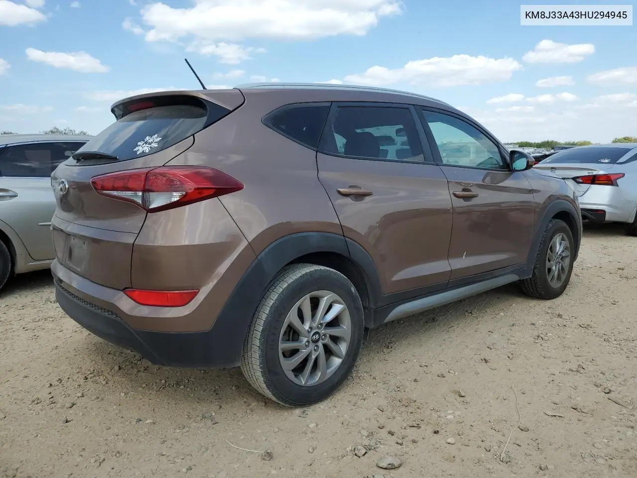 KM8J33A43HU294945 2017 Hyundai Tucson Limited