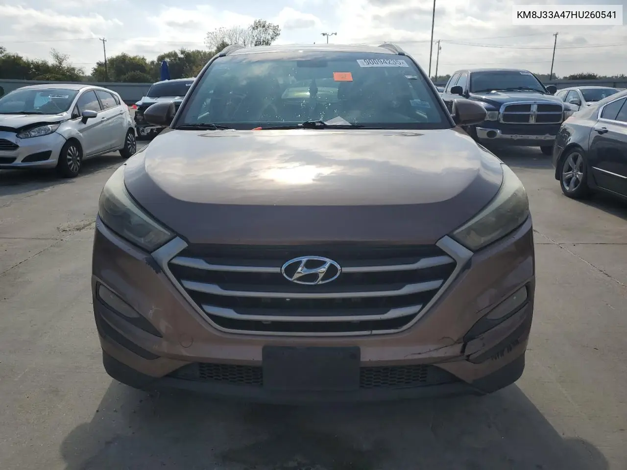 KM8J33A47HU260541 2017 Hyundai Tucson Limited