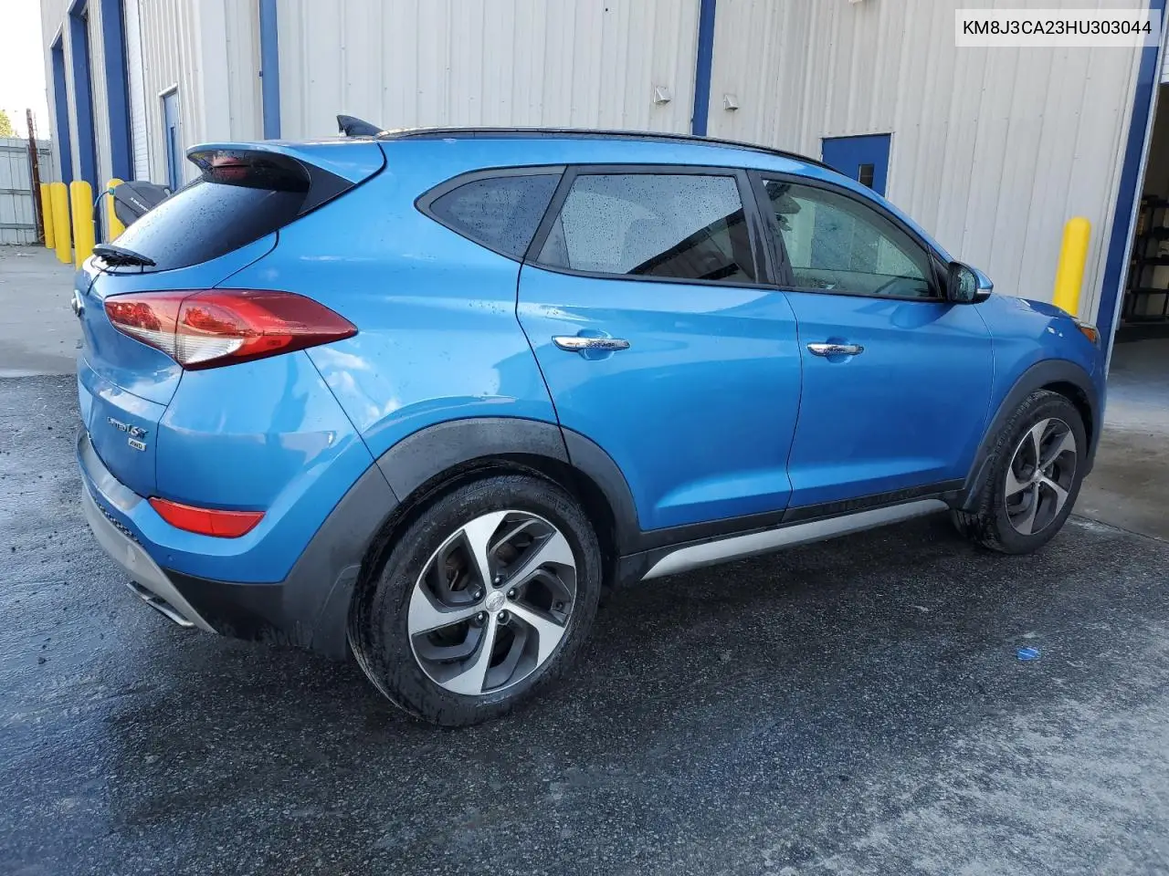 KM8J3CA23HU303044 2017 Hyundai Tucson Limited