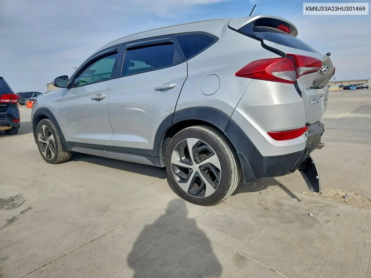 KM8J33A23HU301469 2017 Hyundai Tucson Limited
