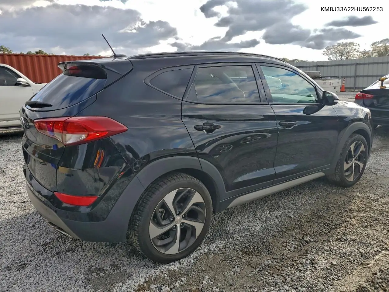 KM8J33A22HU562253 2017 Hyundai Tucson Limited