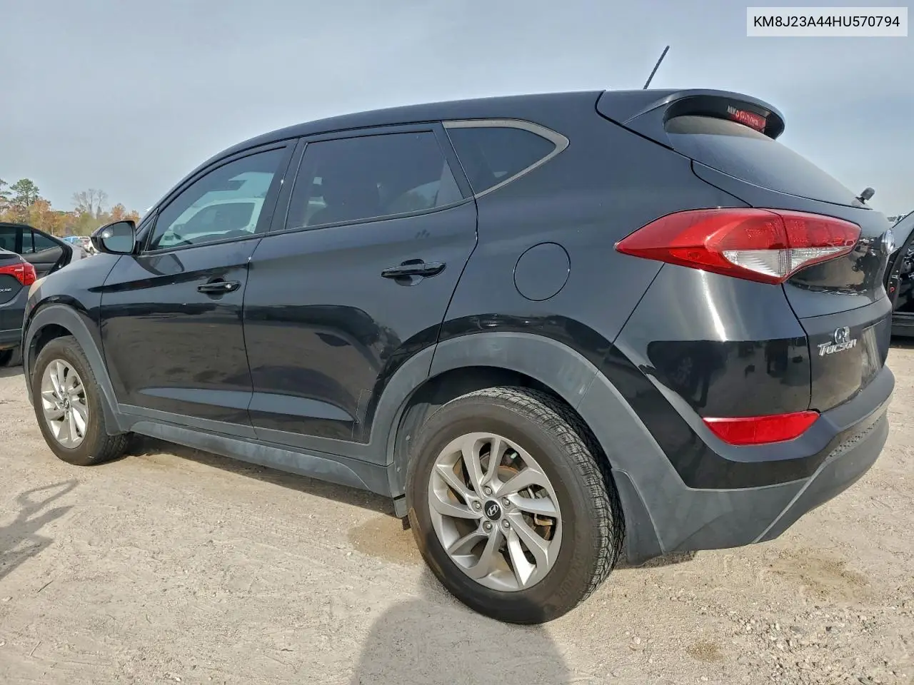 KM8J23A44HU570794 2017 Hyundai Tucson Se