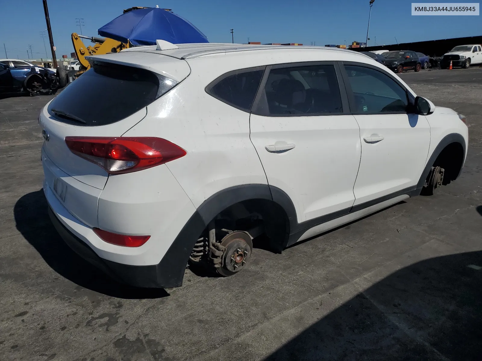 KM8J33A44JU655945 2018 Hyundai Tucson Sel