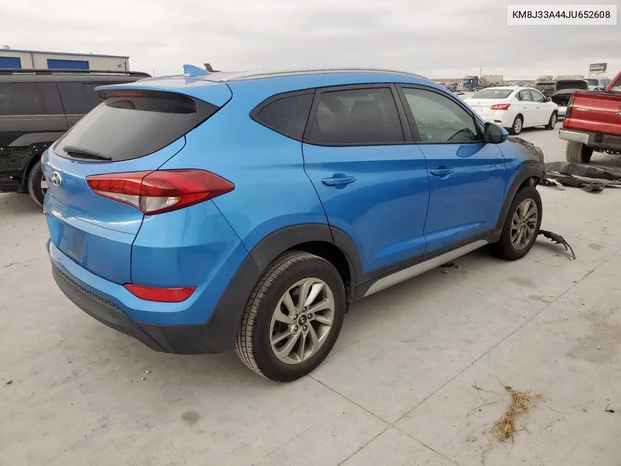 KM8J33A44JU652608 2018 Hyundai Tucson Sel