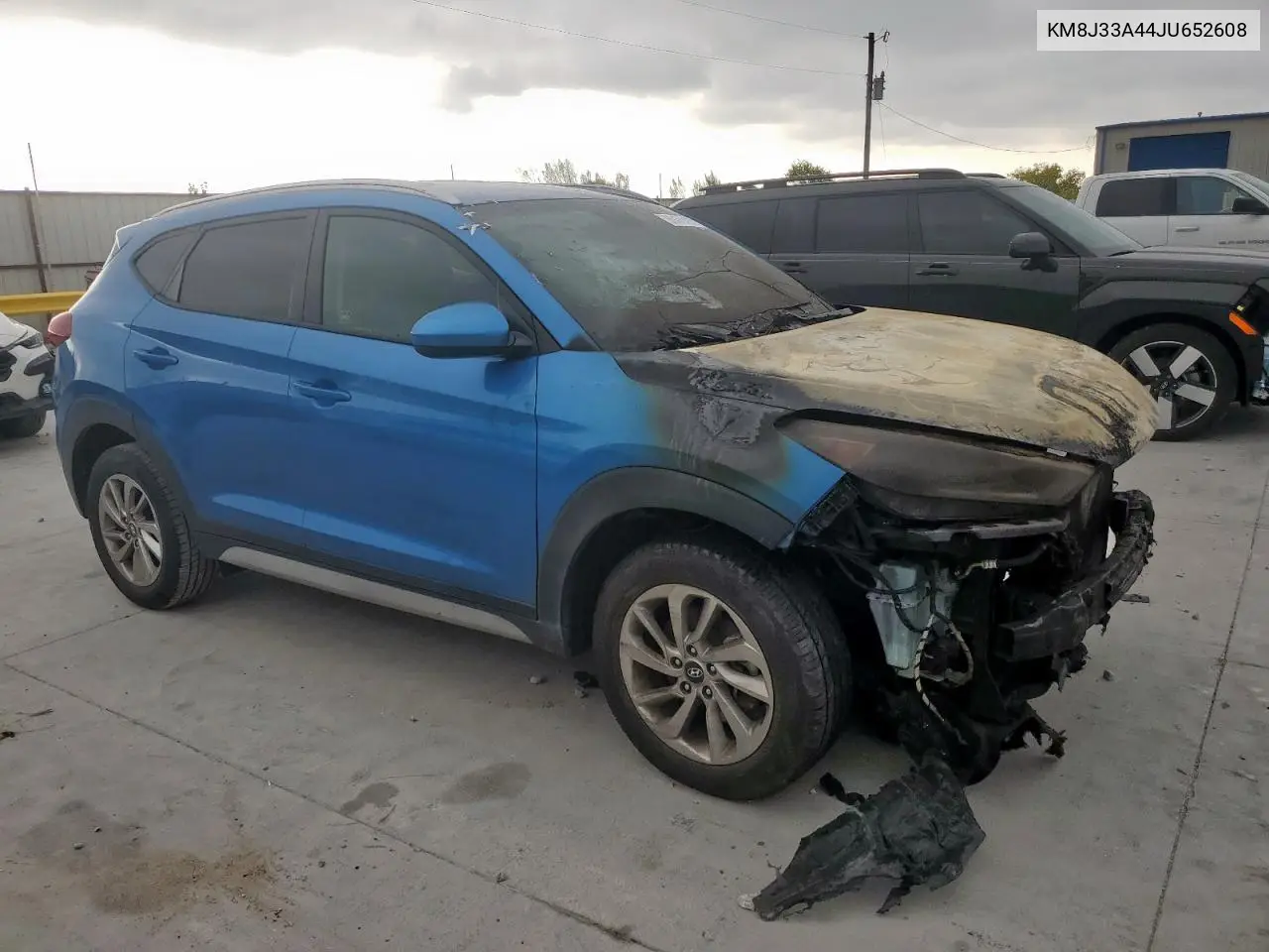 KM8J33A44JU652608 2018 Hyundai Tucson Sel