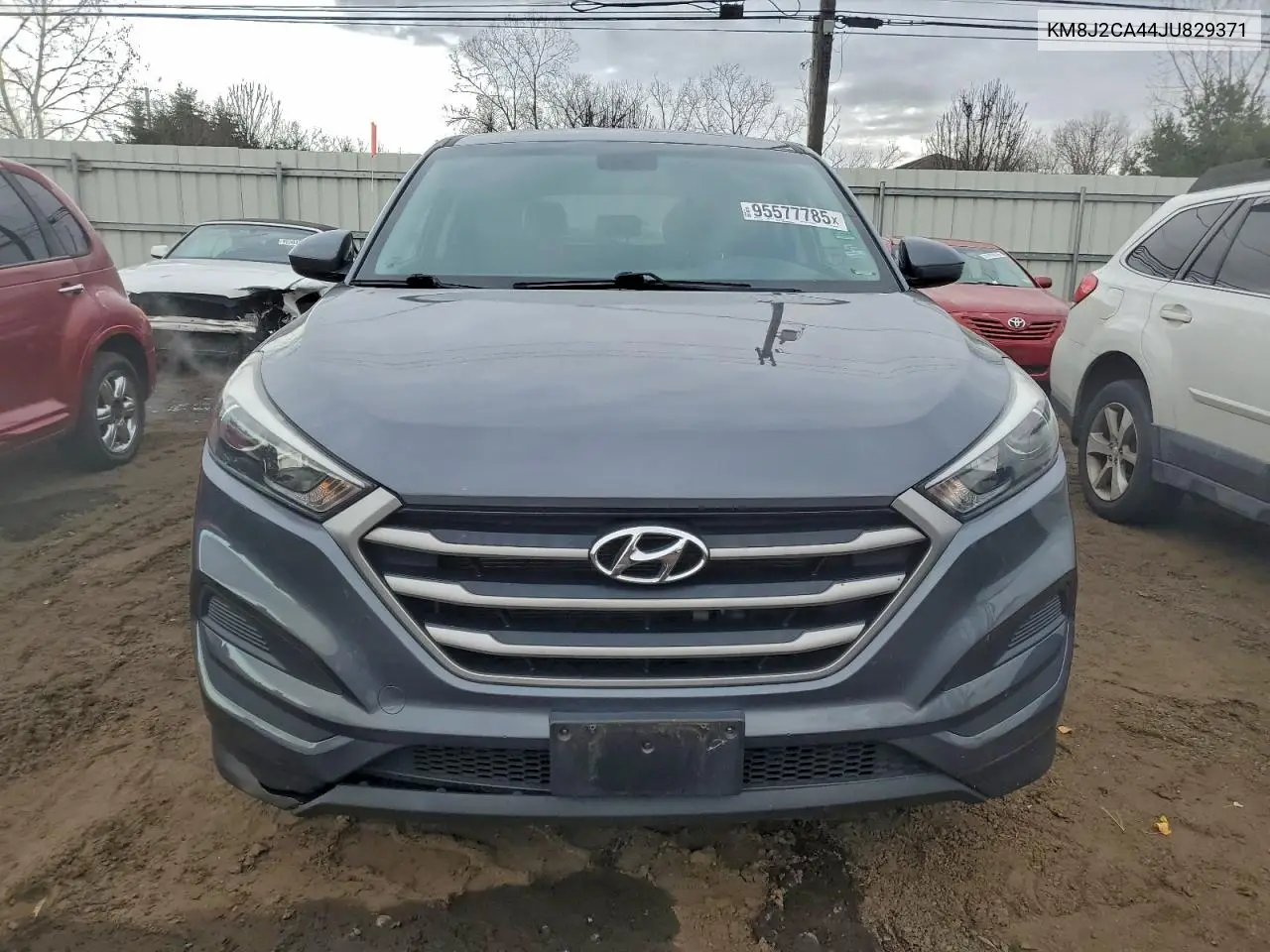 KM8J2CA44JU829371 2018 Hyundai Tucson Se