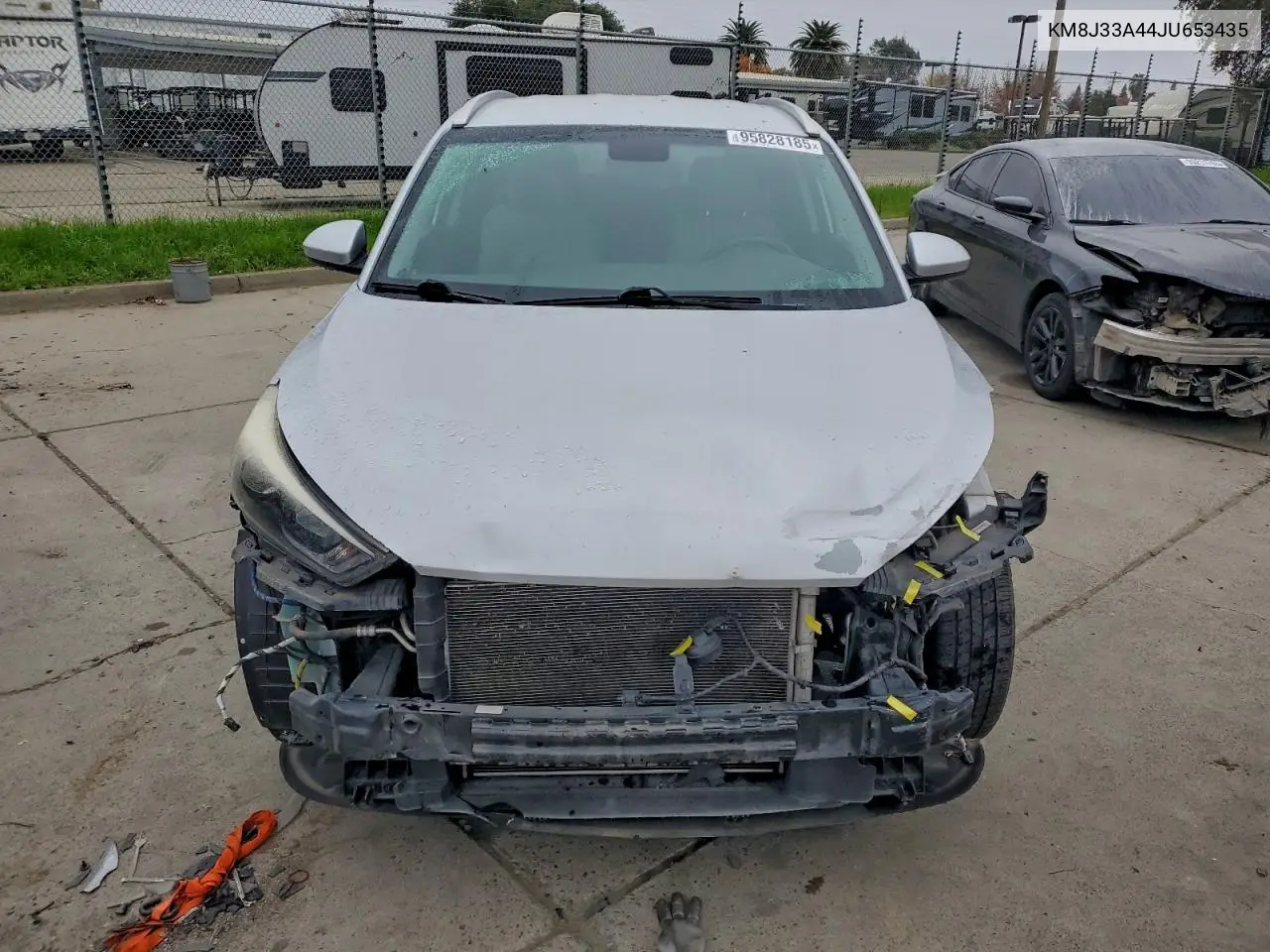 KM8J33A44JU653435 2018 Hyundai Tucson Sel