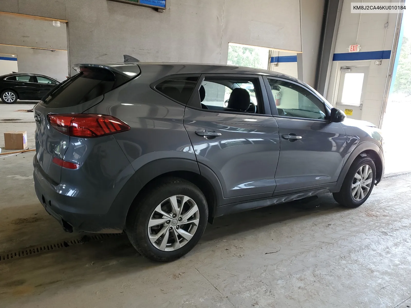 KM8J2CA46KU010184 2019 Hyundai Tucson Se