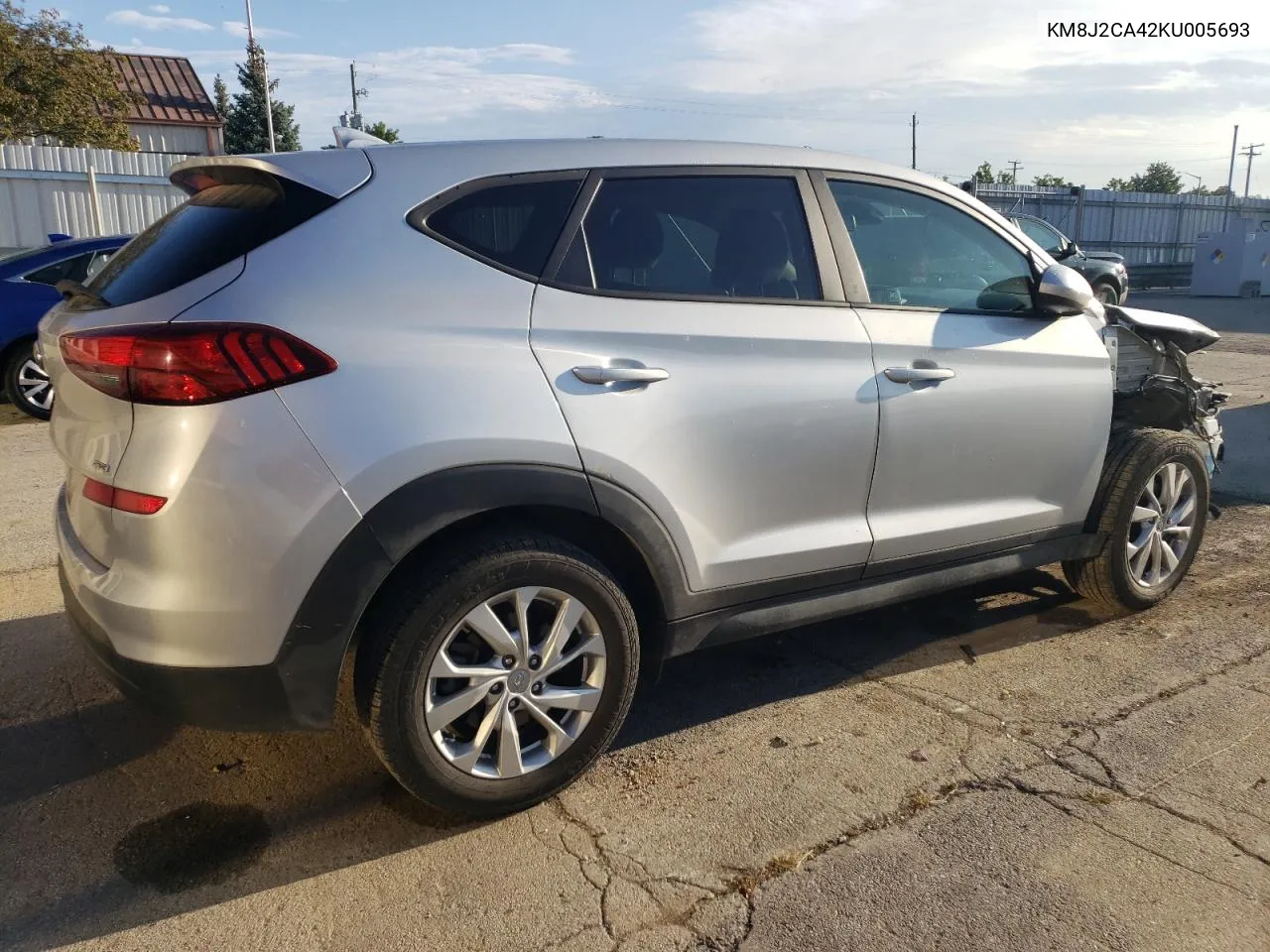 KM8J2CA42KU005693 2019 Hyundai Tucson Se