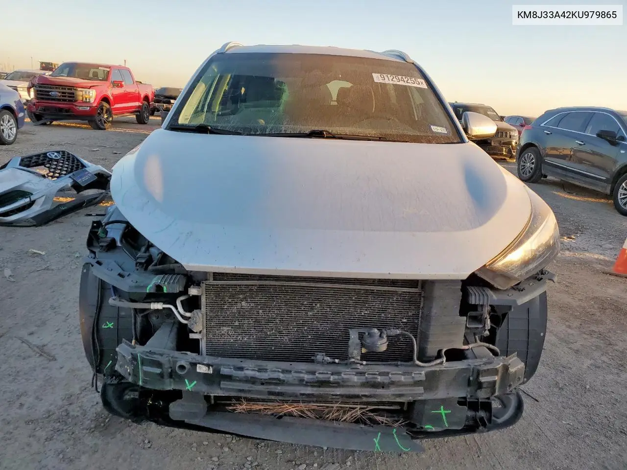KM8J33A42KU979865 2019 Hyundai Tucson Limited