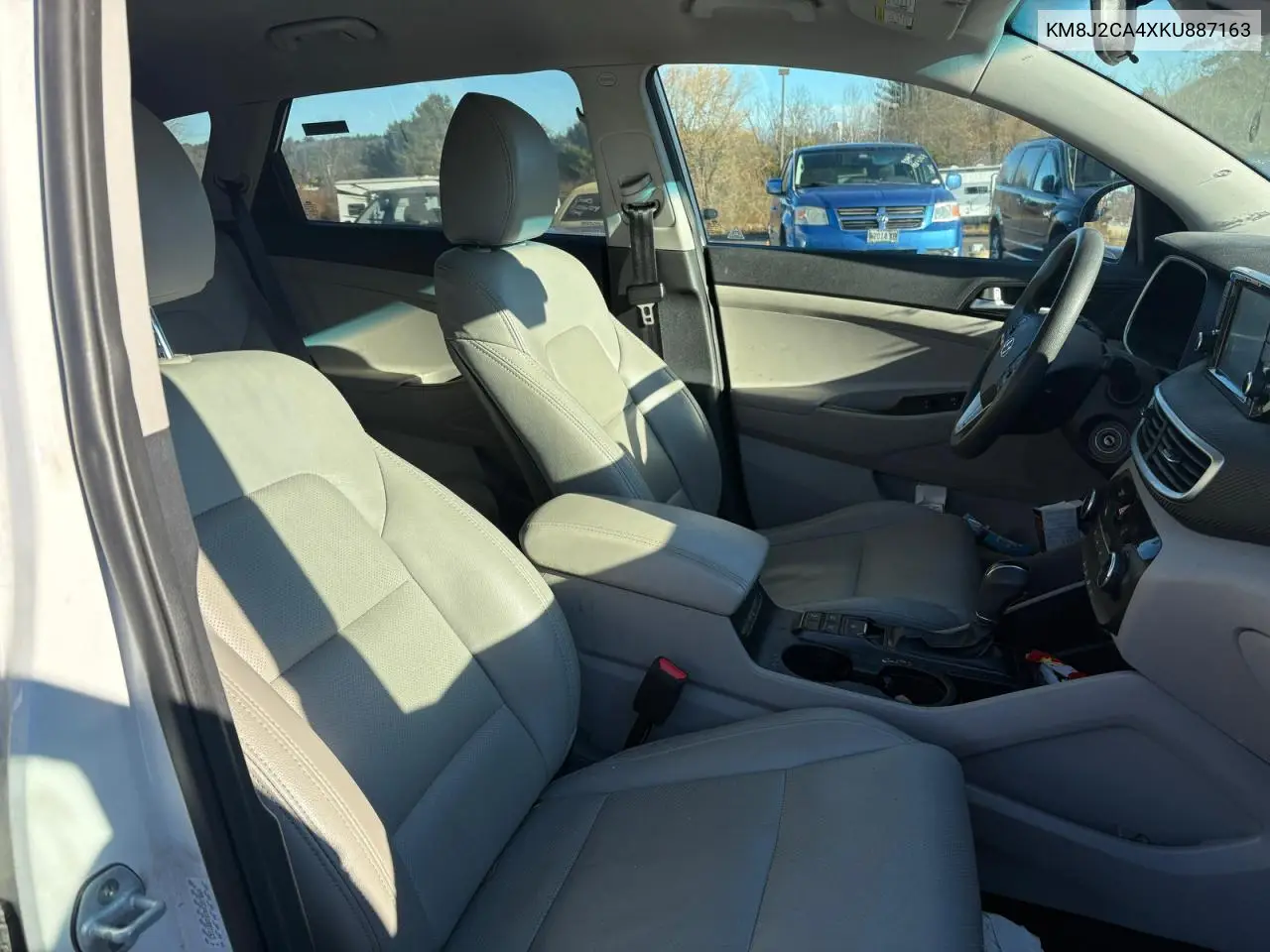 KM8J2CA4XKU887163 2019 Hyundai Tucson Se