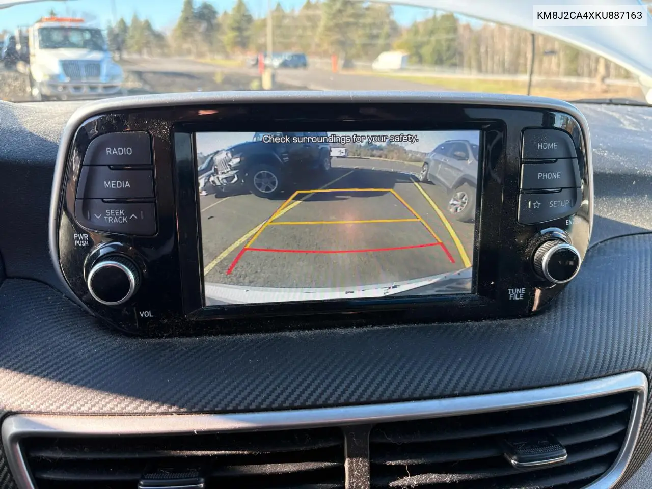 KM8J2CA4XKU887163 2019 Hyundai Tucson Se