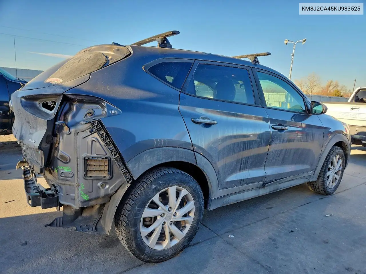 KM8J2CA45KU983525 2019 Hyundai Tucson Se