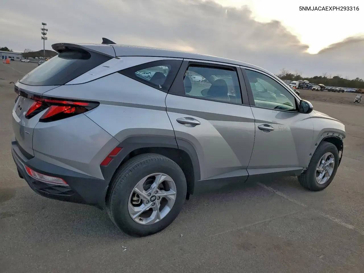 5NMJACAEXPH293316 2023 Hyundai Tucson Se