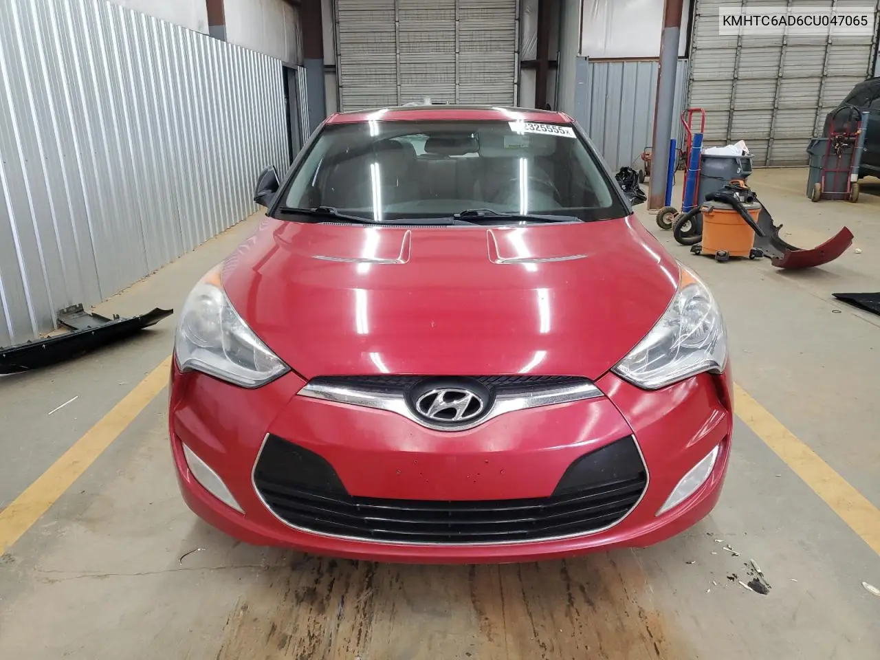 KMHTC6AD6CU047065 2012 Hyundai Veloster
