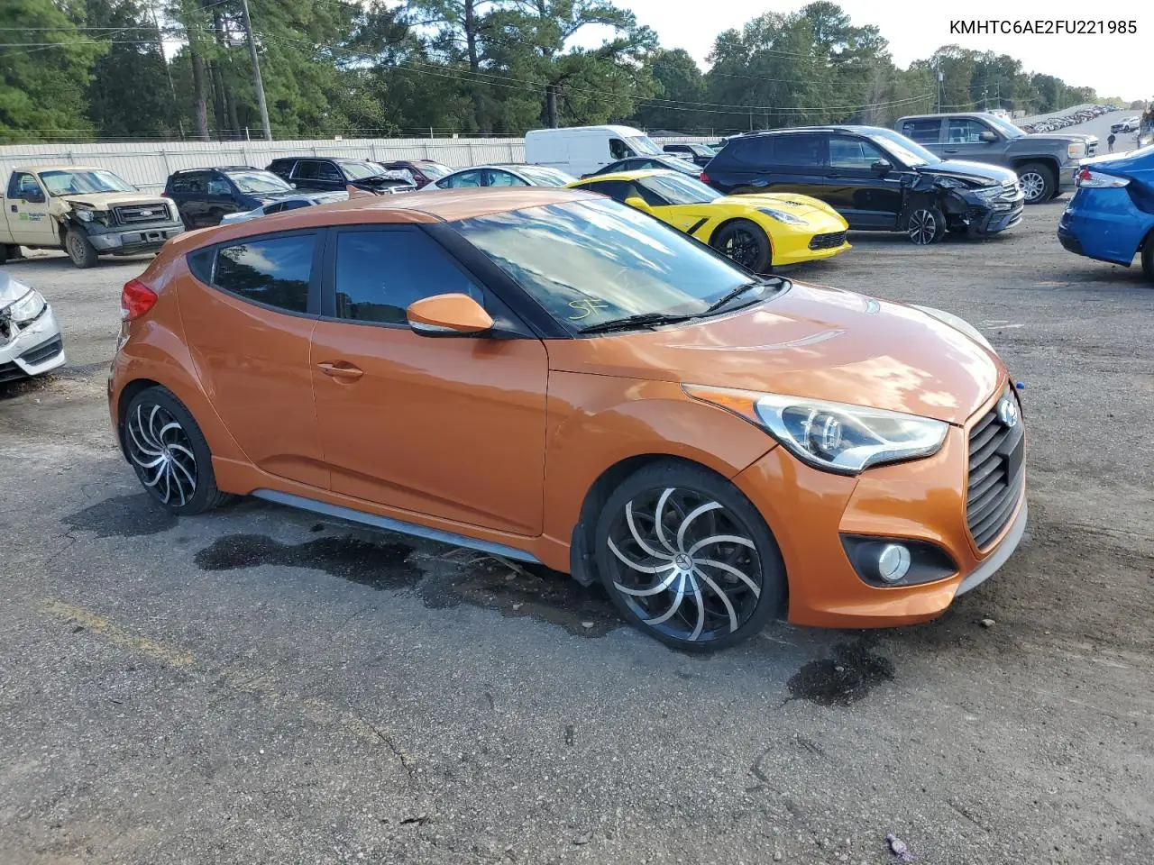 KMHTC6AE2FU221985 2015 Hyundai Veloster Turbo