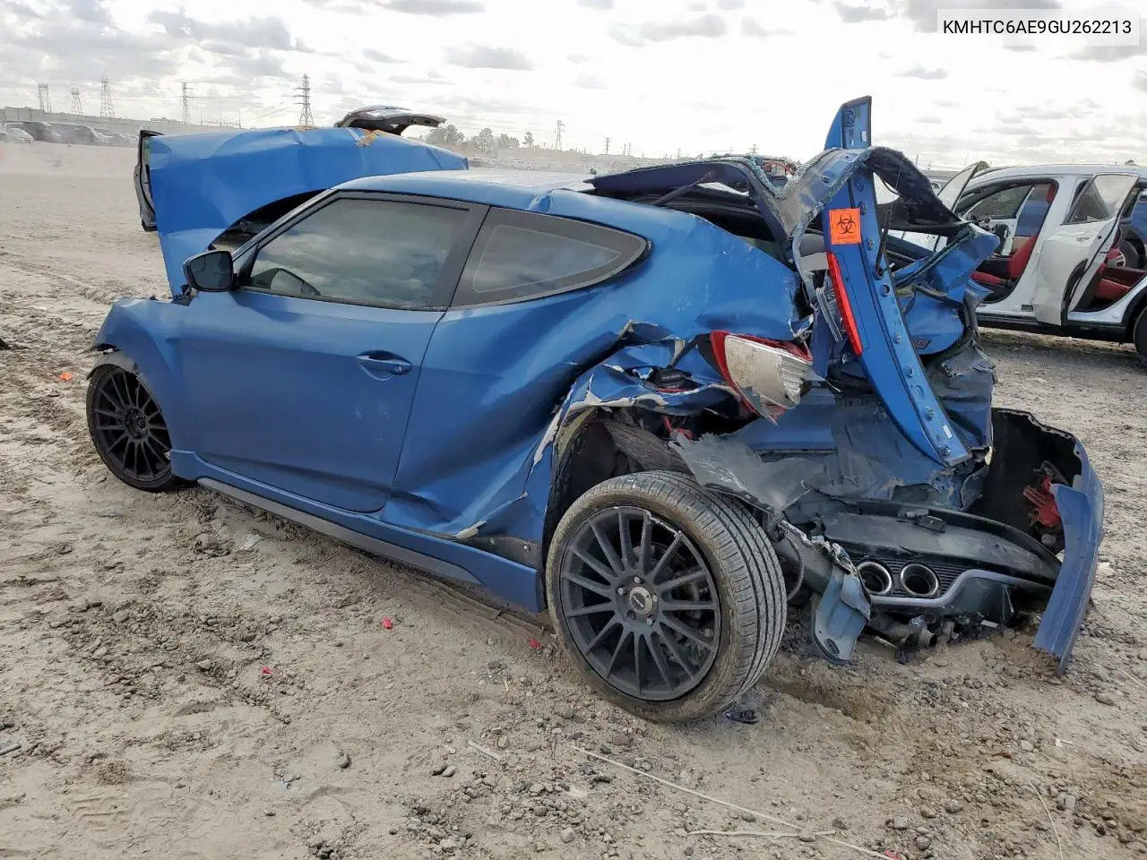 KMHTC6AE9GU262213 2016 Hyundai Veloster Turbo