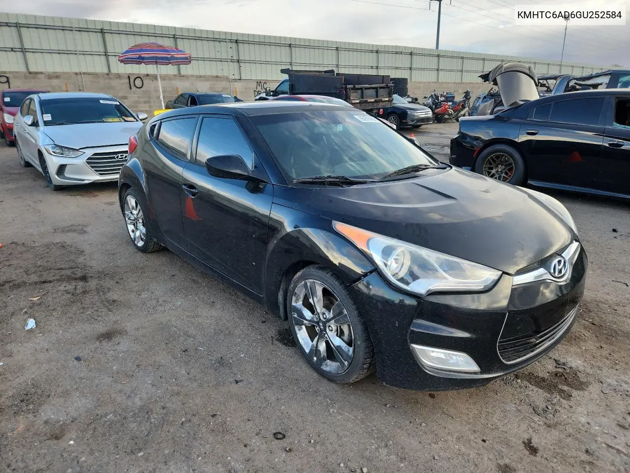 KMHTC6AD6GU252584 2016 Hyundai Veloster