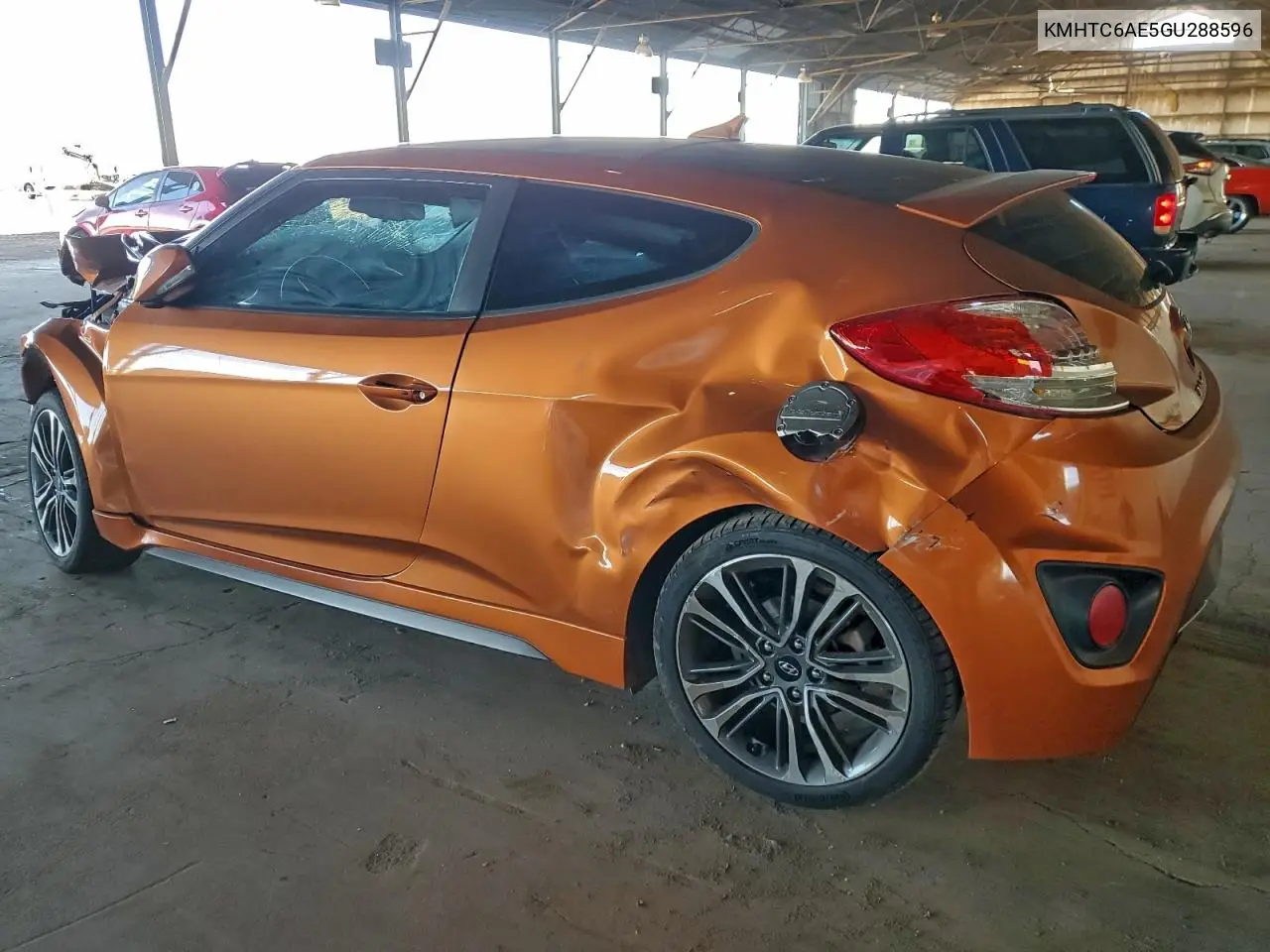 KMHTC6AE5GU288596 2016 Hyundai Veloster Turbo