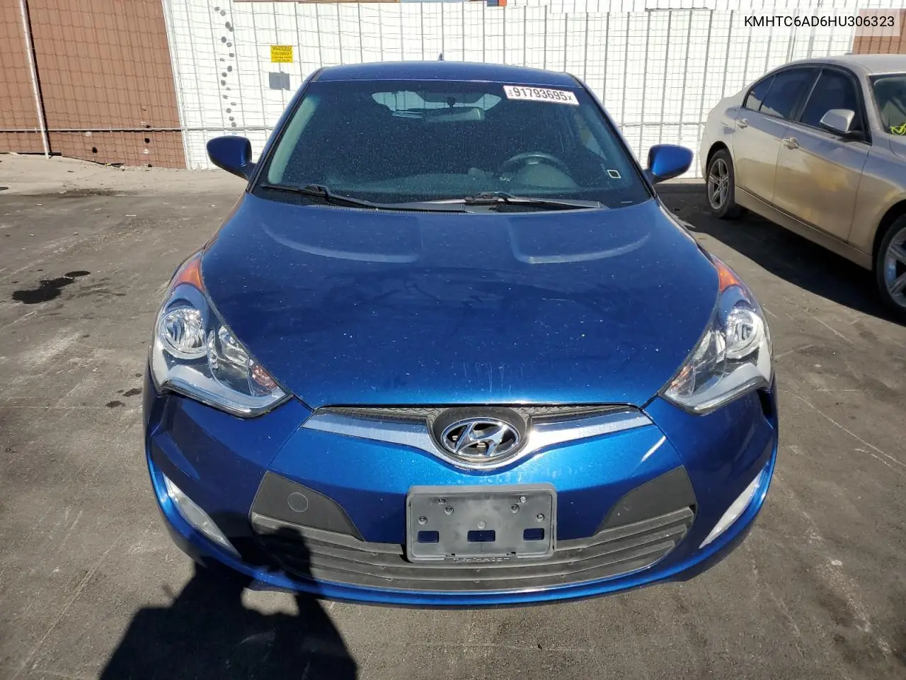 KMHTC6AD6HU306323 2017 Hyundai Veloster