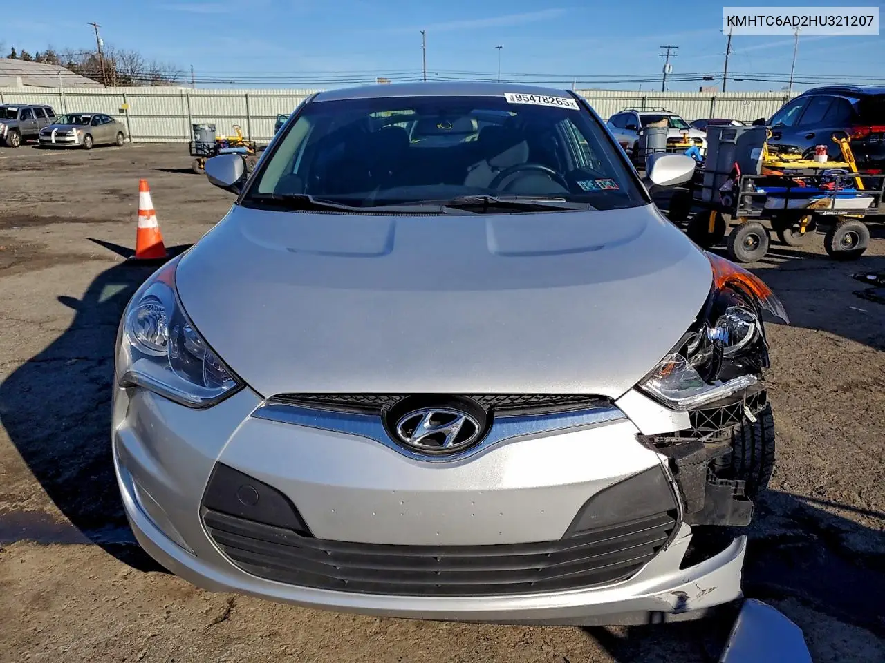 KMHTC6AD2HU321207 2017 Hyundai Veloster
