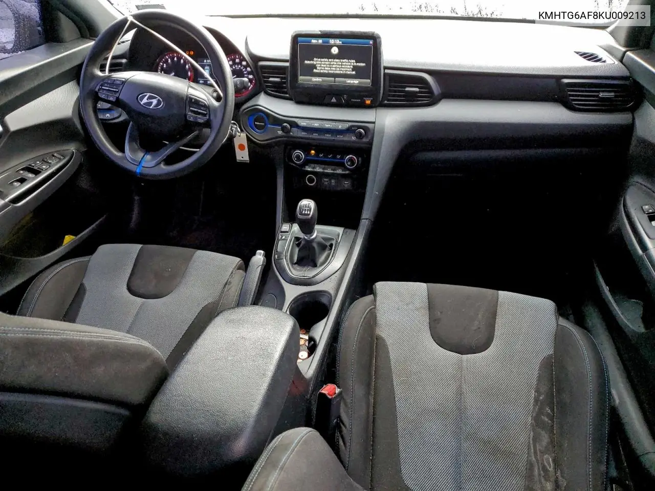 KMHTG6AF8KU009213 2019 Hyundai Veloster Base