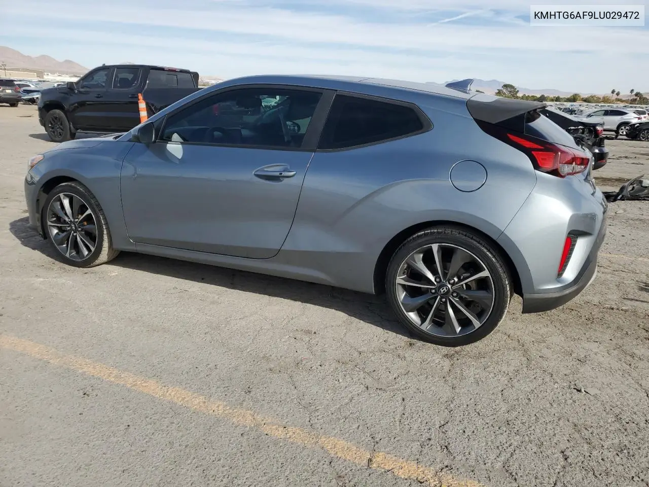 KMHTG6AF9LU029472 2020 Hyundai Veloster Base