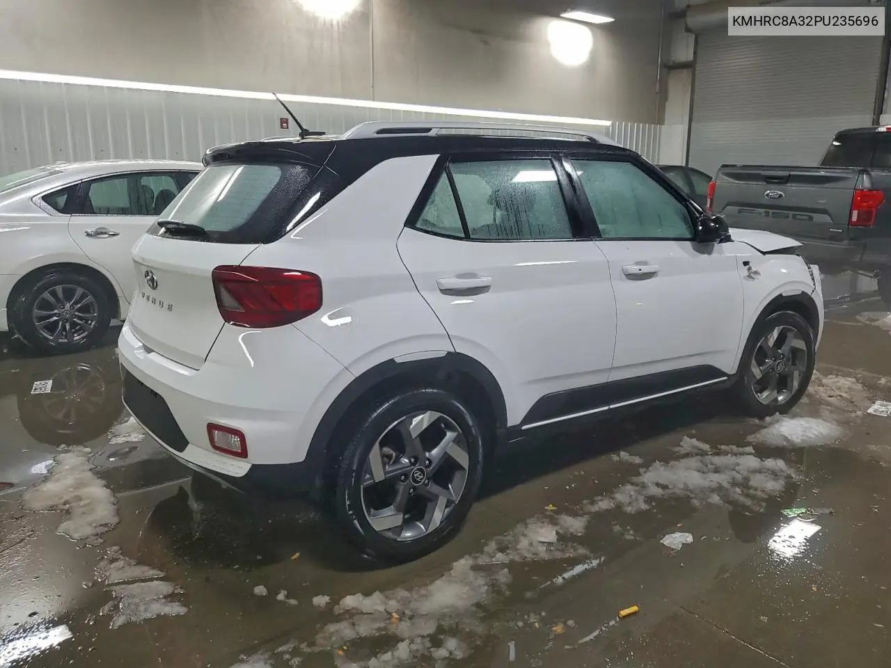 KMHRC8A32PU235696 2023 Hyundai Venue Sel