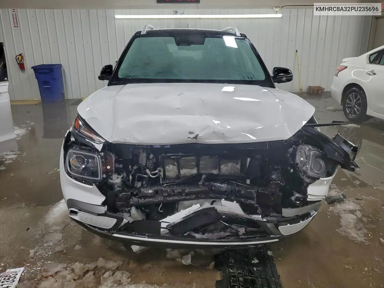 KMHRC8A32PU235696 2023 Hyundai Venue Sel