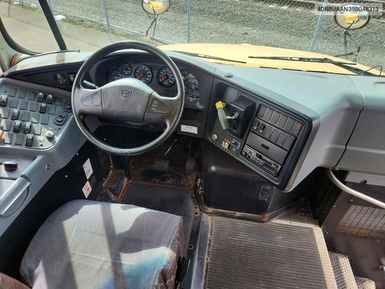 2009 Ic Corporation Ce Series School - School Bus VIN: 4DRBUAAN39B048313 Lot: 47115176