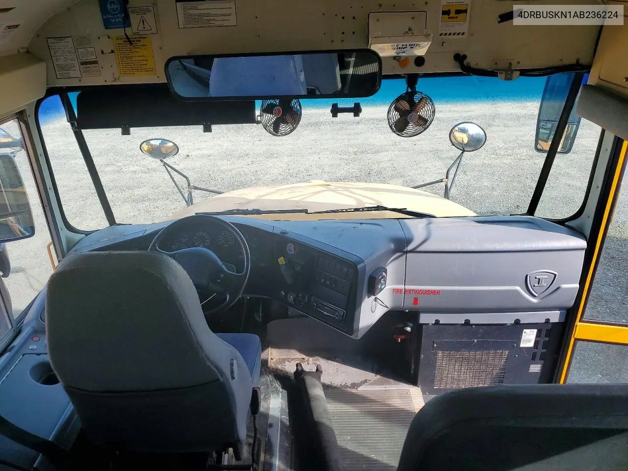 2010 Ic Corporation Ce Series School - School Bus VIN: 4DRBUSKN1AB236224 Lot: 75060115