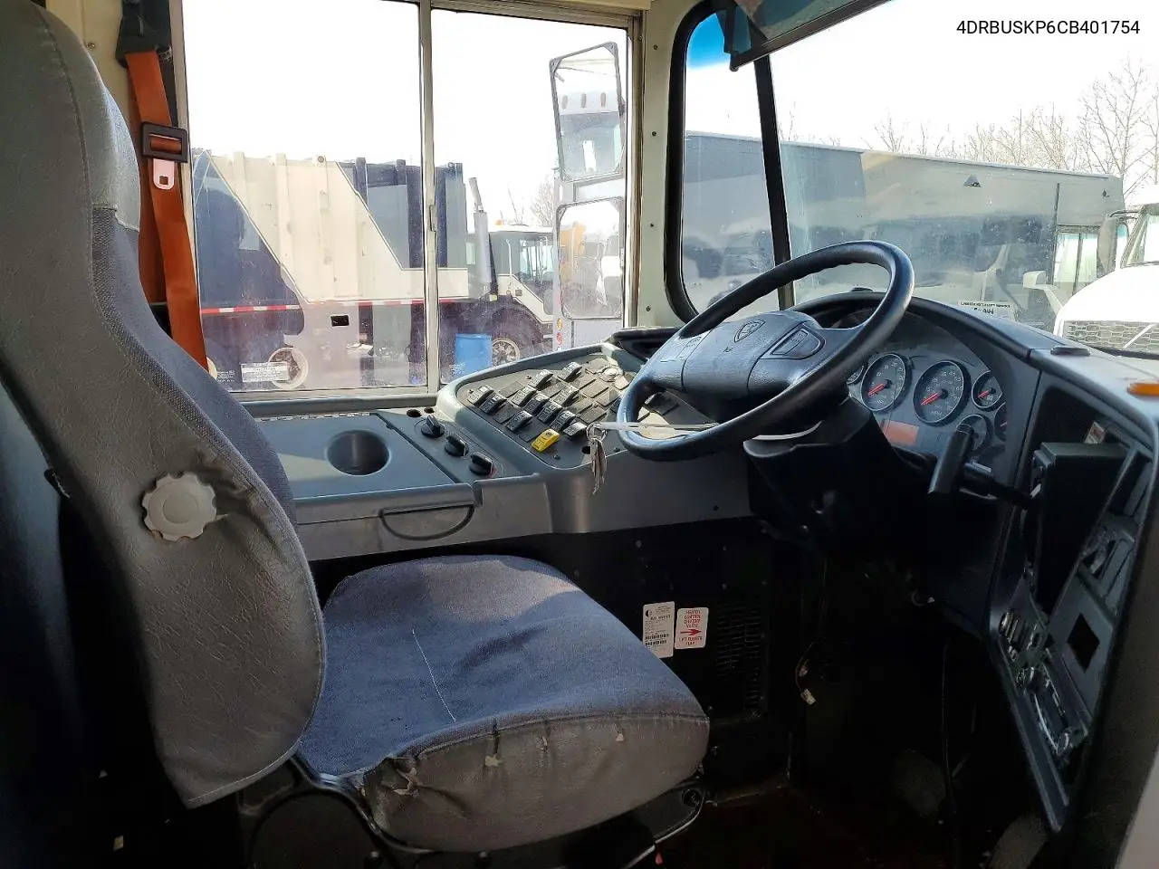 2012 Ic Corporation Ce Series School - School Bus VIN: 4DRBUSKP6CB401754 Lot: 47036686