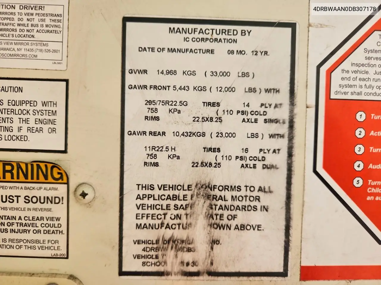 2013 Ic Corporation Re Series School - School Bus VIN: 4DRBWAAN0DB307178 Lot: 48600836