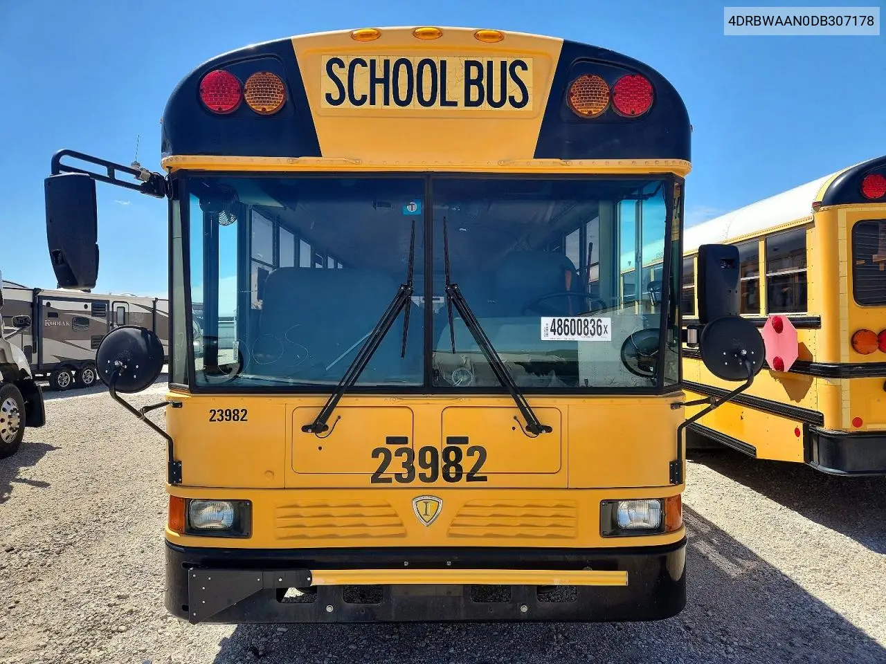2013 Ic Corporation Re Series School - School Bus VIN: 4DRBWAAN0DB307178 Lot: 48600836