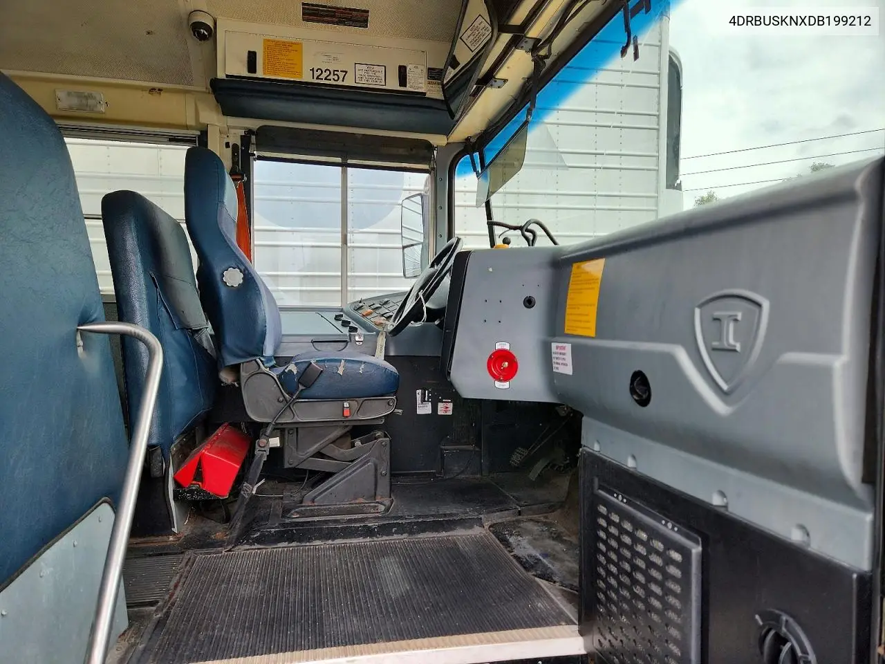 2013 Ic Corporation Ce Series School - School Bus VIN: 4DRBUSKNXDB199212 Lot: 56032806