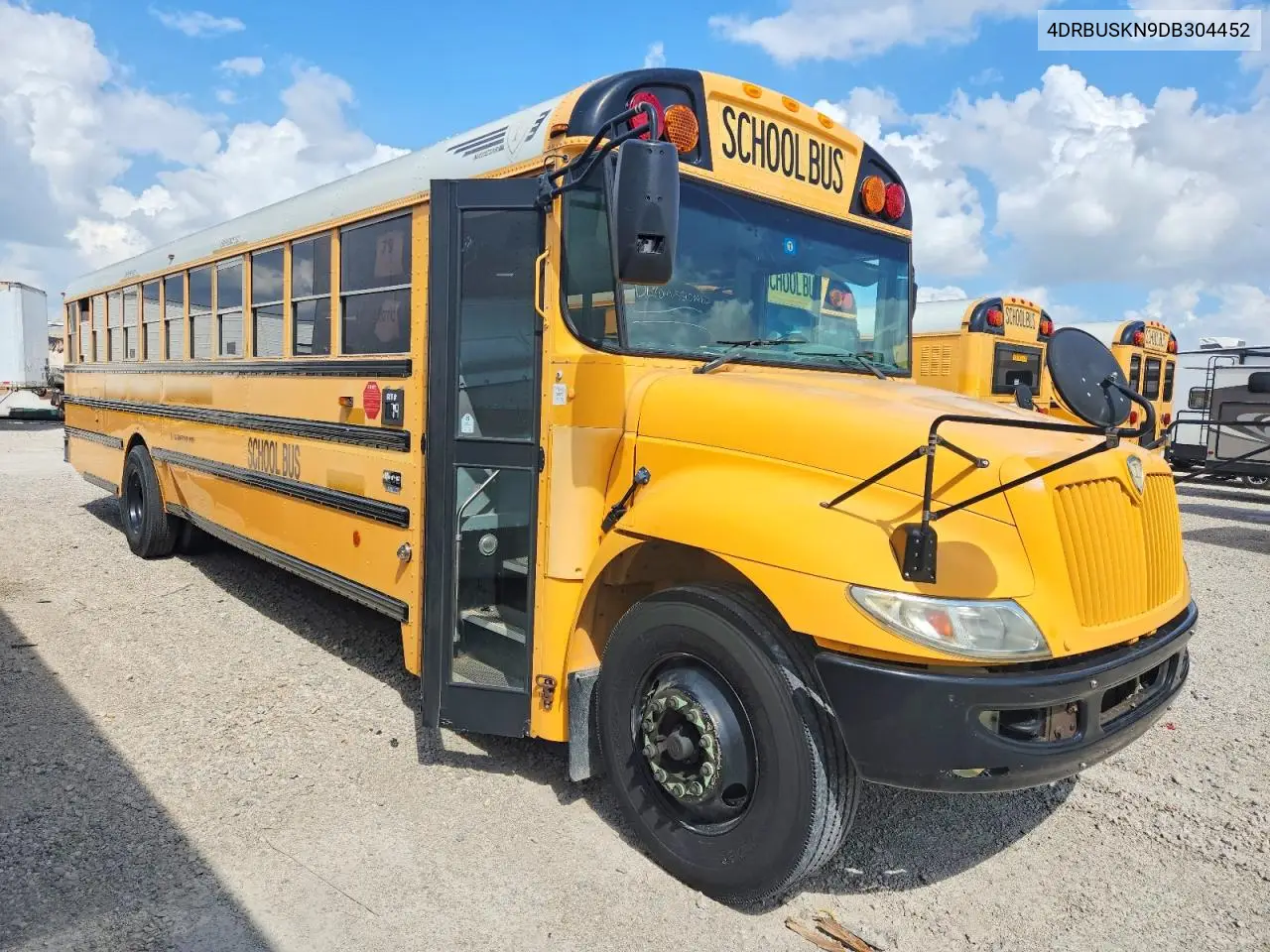 2013 Ic Corporation Ce Series School - School Bus VIN: 4DRBUSKN9DB304452 Lot: 79734575
