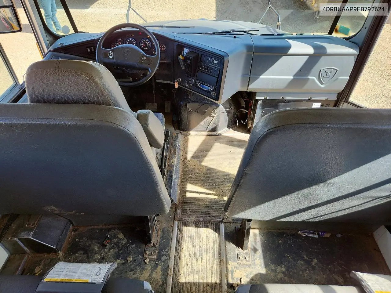 2014 Ic Corporation Ce Series School - School Bus VIN: 4DRBUAAP9EB792624 Lot: 75950715